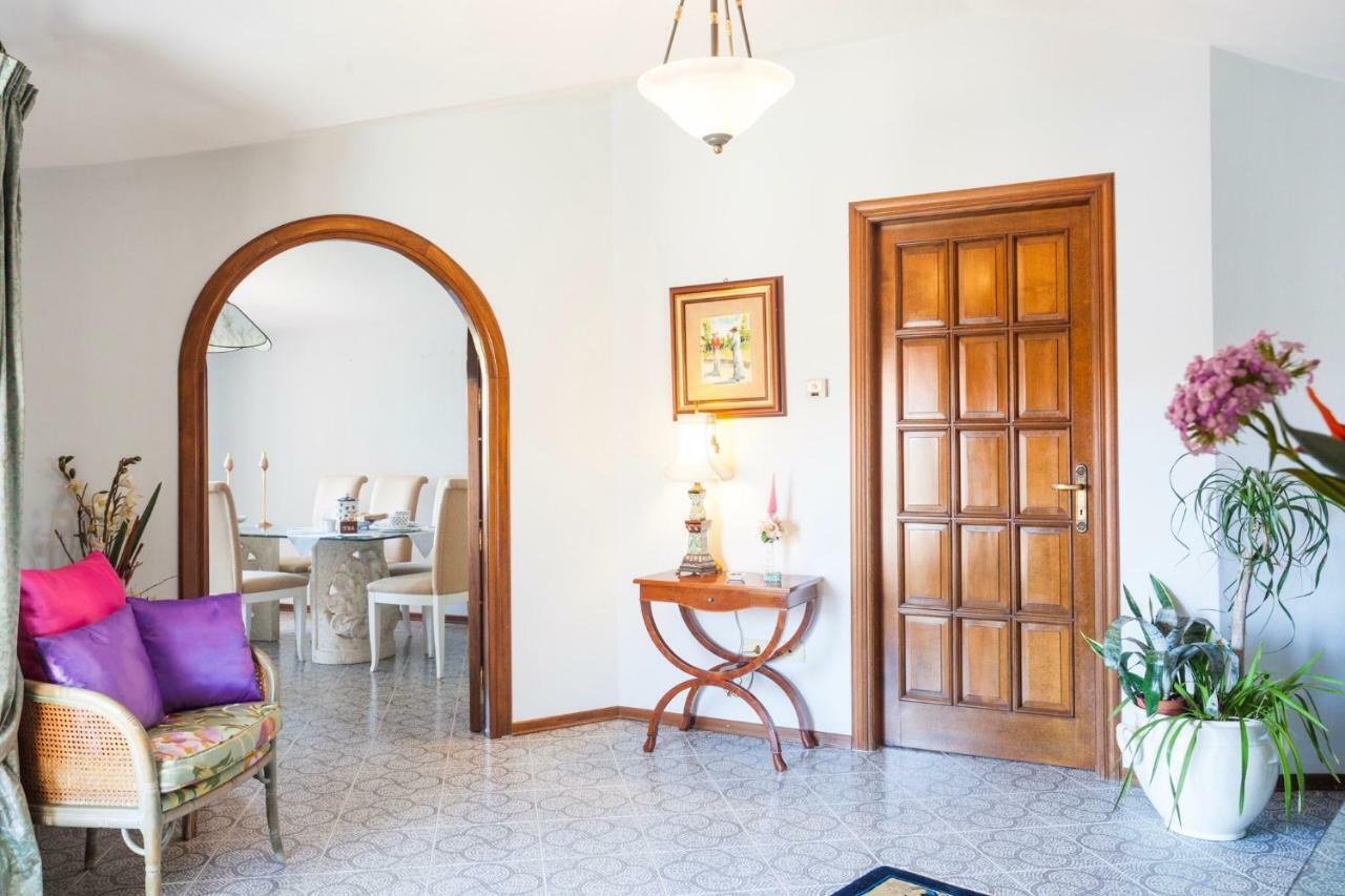 Tony Home Olbia Exterior foto